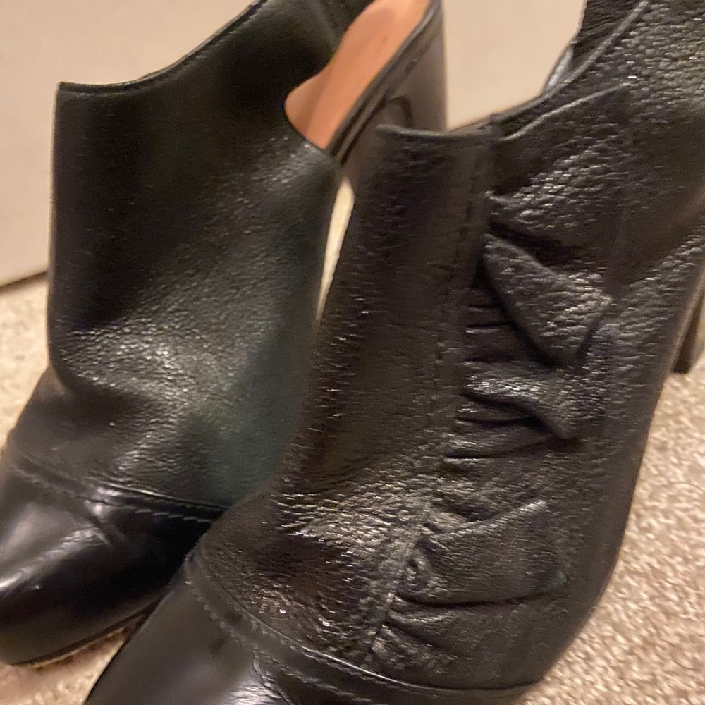 GORGEOUS VERO CUOIO RUFFLE HEELS - Picture 4 of 8